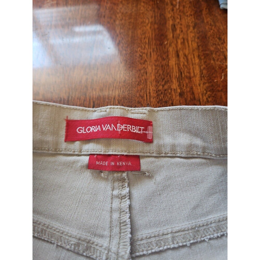 Gloria Vanderbilt Capri jeans - Picture 2 of 5